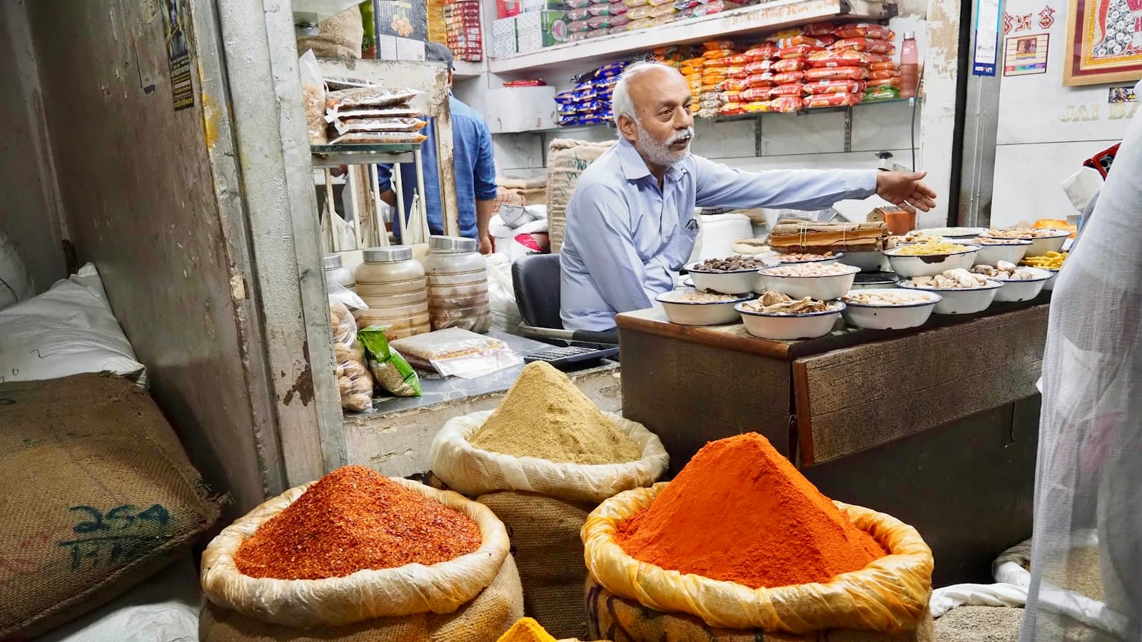 Buying Spices in Bulk: A Buyer's Checklist